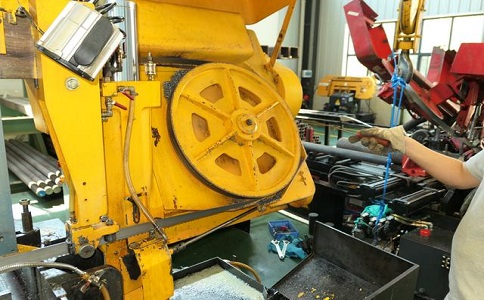 富川金属带锯床的日常使用和保养注意事项！